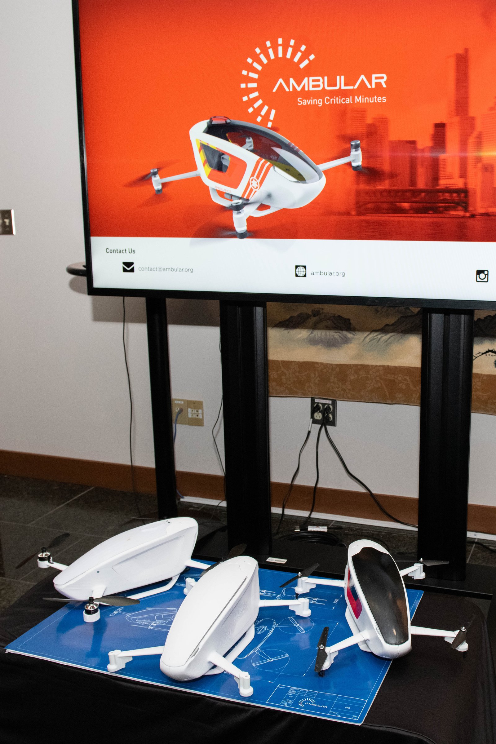 Ambular stand and prototypes